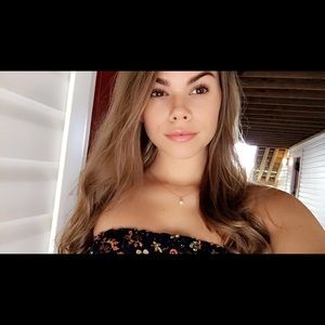 Meet your Posher, Megan